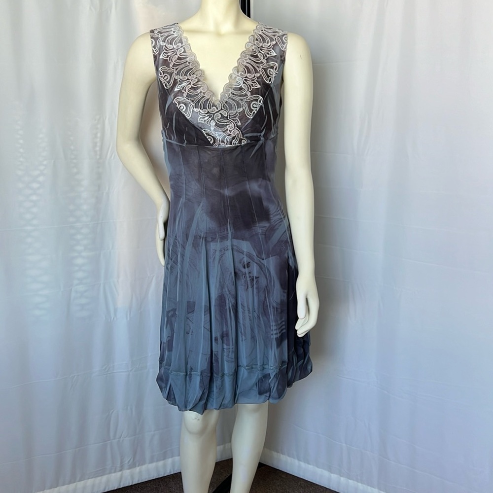 Siste’s Italian Drawing Bubble Dress